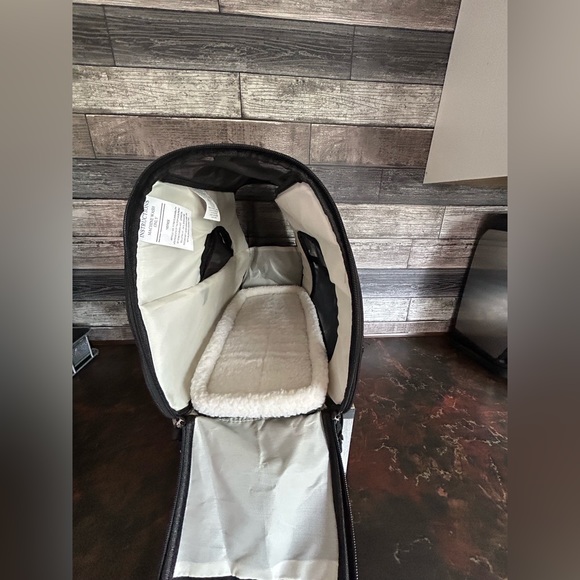 OXGORD Paws & Pals Pet Travel Carrier Dog or Cat Carrier Bag - Picture 4 of 7